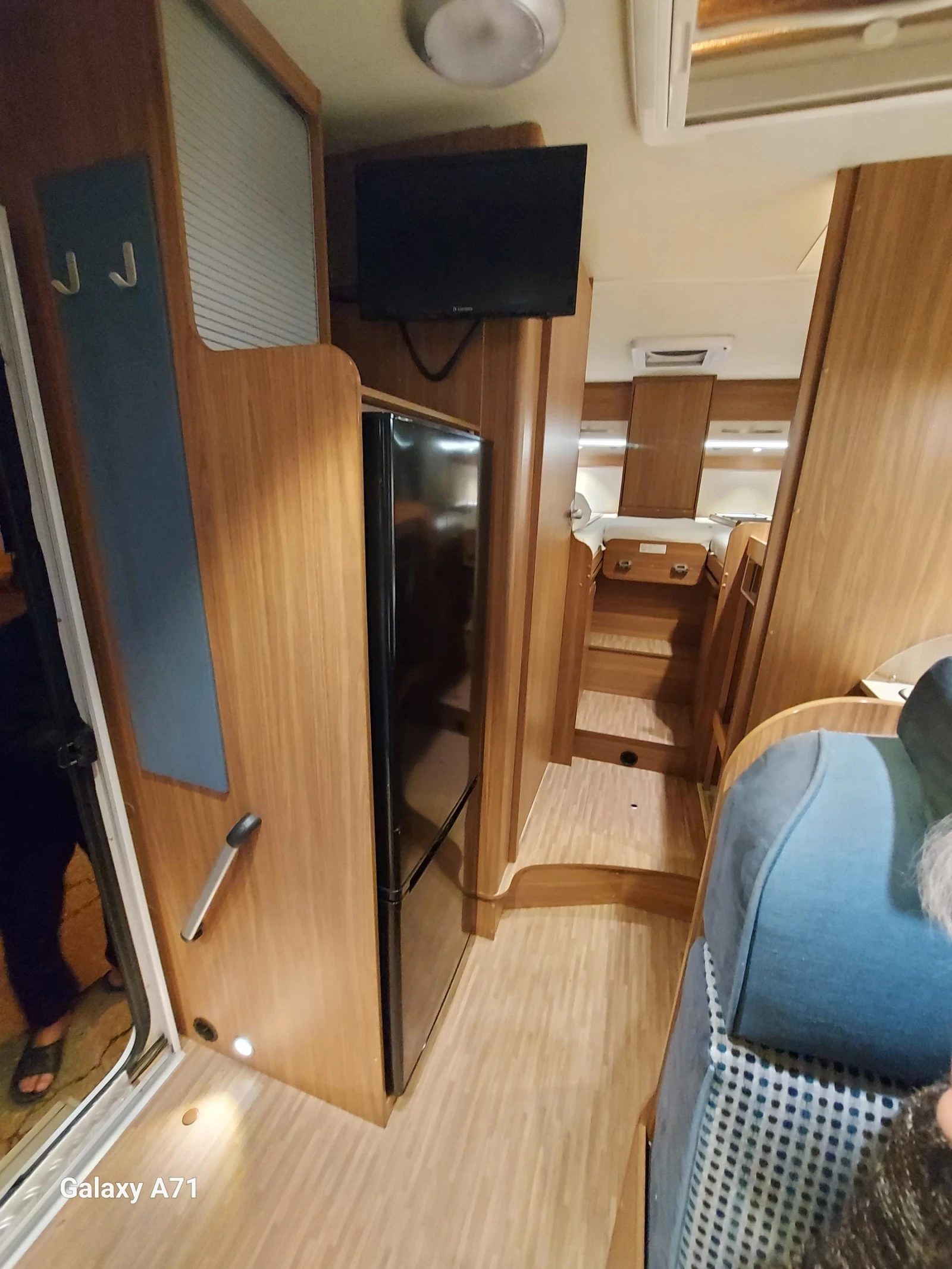 Кемпер Fiat Carado-полуинтегриран - изображение 7