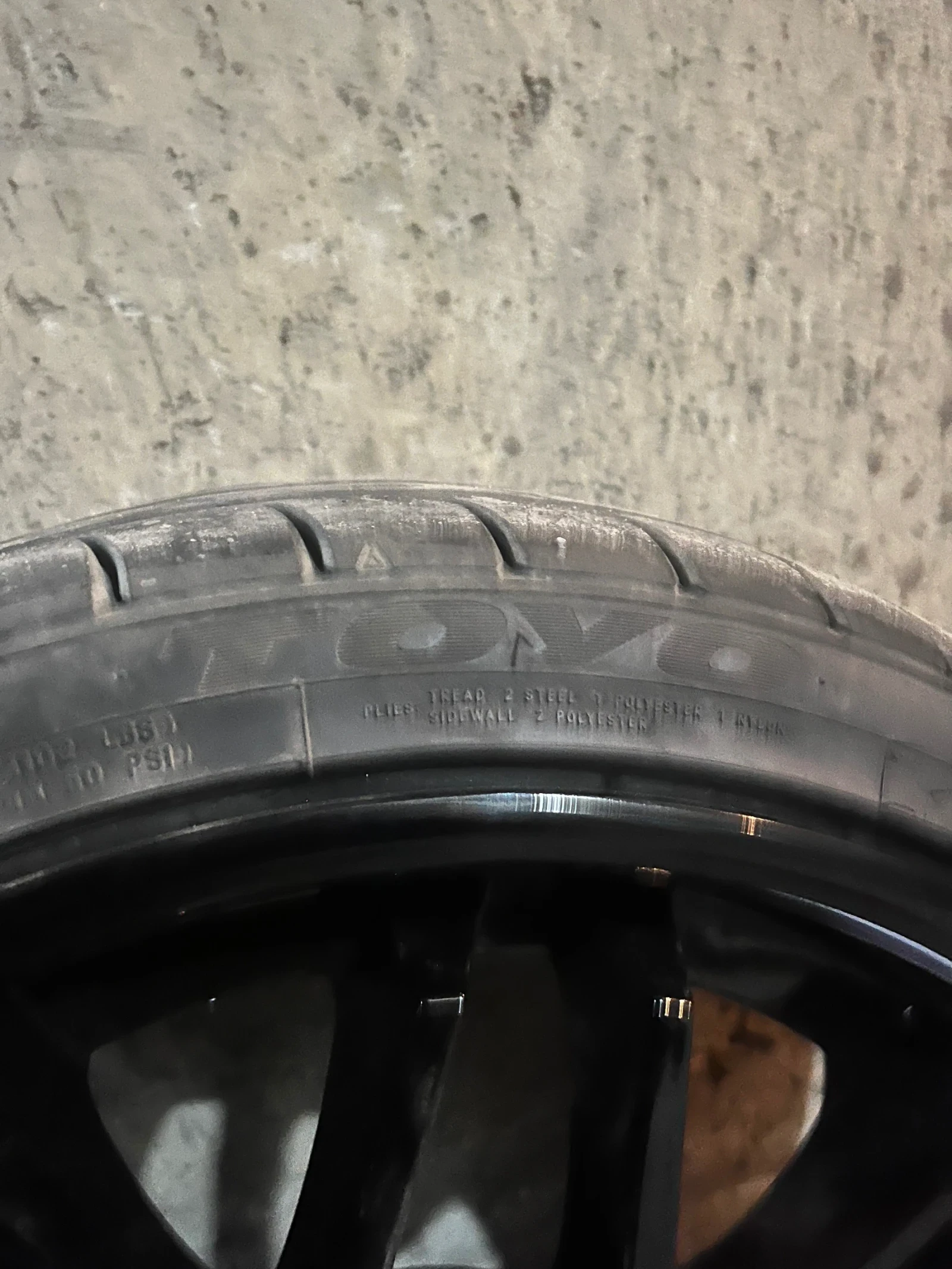 Гуми с джанти Toyo 215/35R18, снимка 7 - Гуми и джанти - 54091864