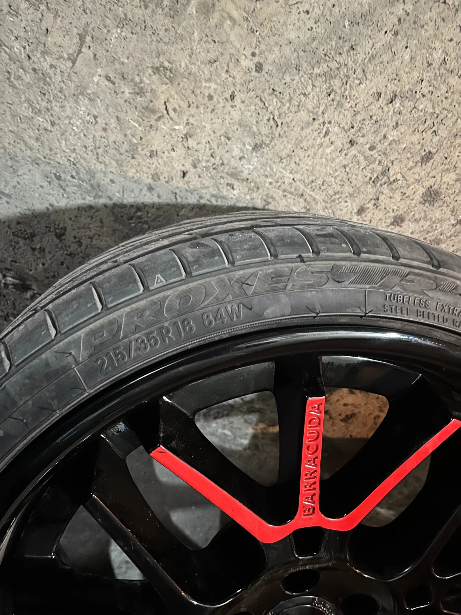 Гуми с джанти Toyo 215/35R18, снимка 6 - Гуми и джанти - 54091864