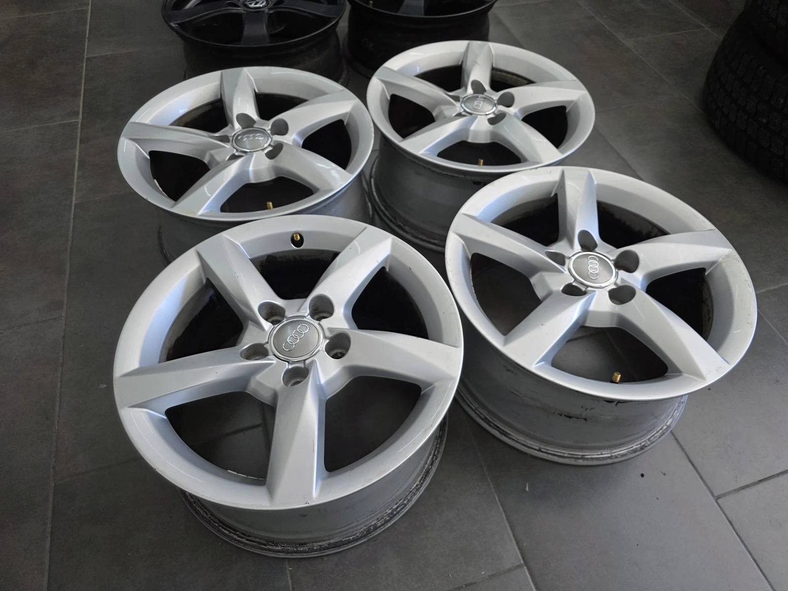 Джанти за Audi, снимка 7 - Гуми и джанти - 56723638
