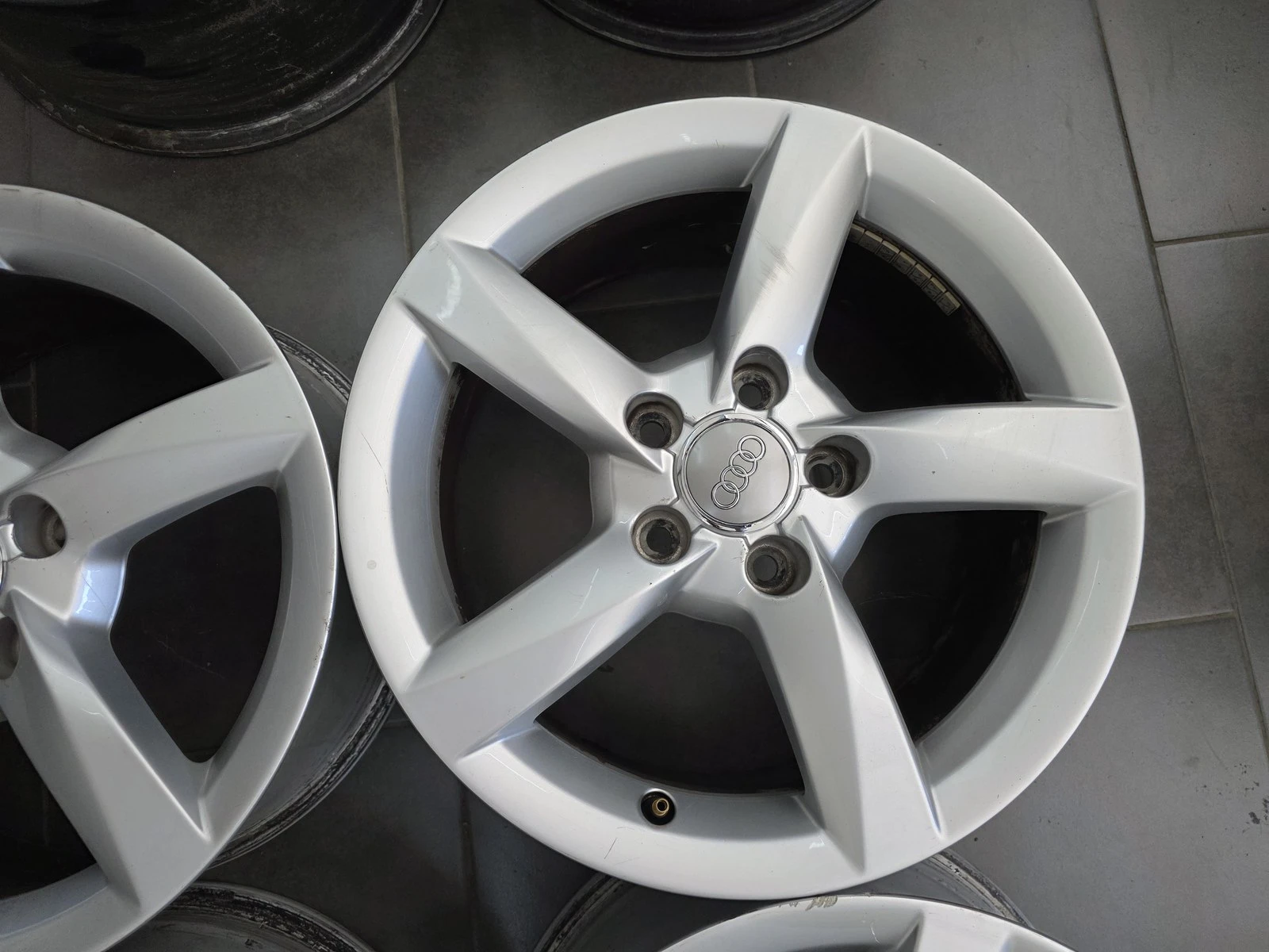 Джанти за Audi, снимка 4 - Гуми и джанти - 56723638