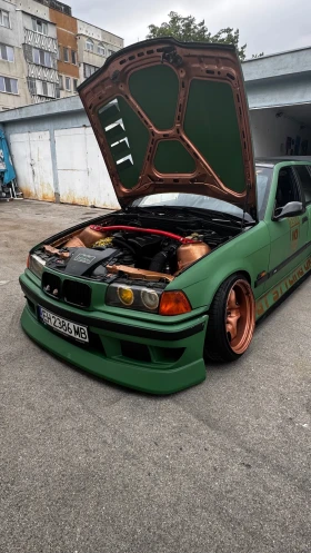 BMW 320, снимка 2