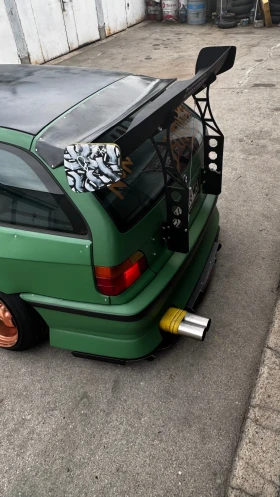 BMW 320, снимка 5