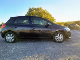 Toyota Auris 1.4-97 КС Бензин 5ск, снимка 4