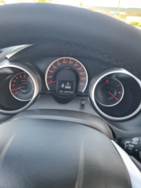 Обява за продажба на Honda Jazz 1.4куб .99к.с. ~7 750 лв. - изображение 8