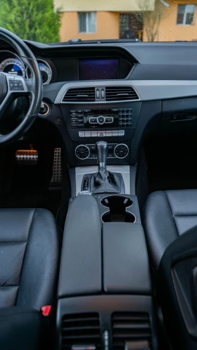 Обява за продажба на Mercedes-Benz C 300 4MATIC Limousine ~25 000 лв. - изображение 6