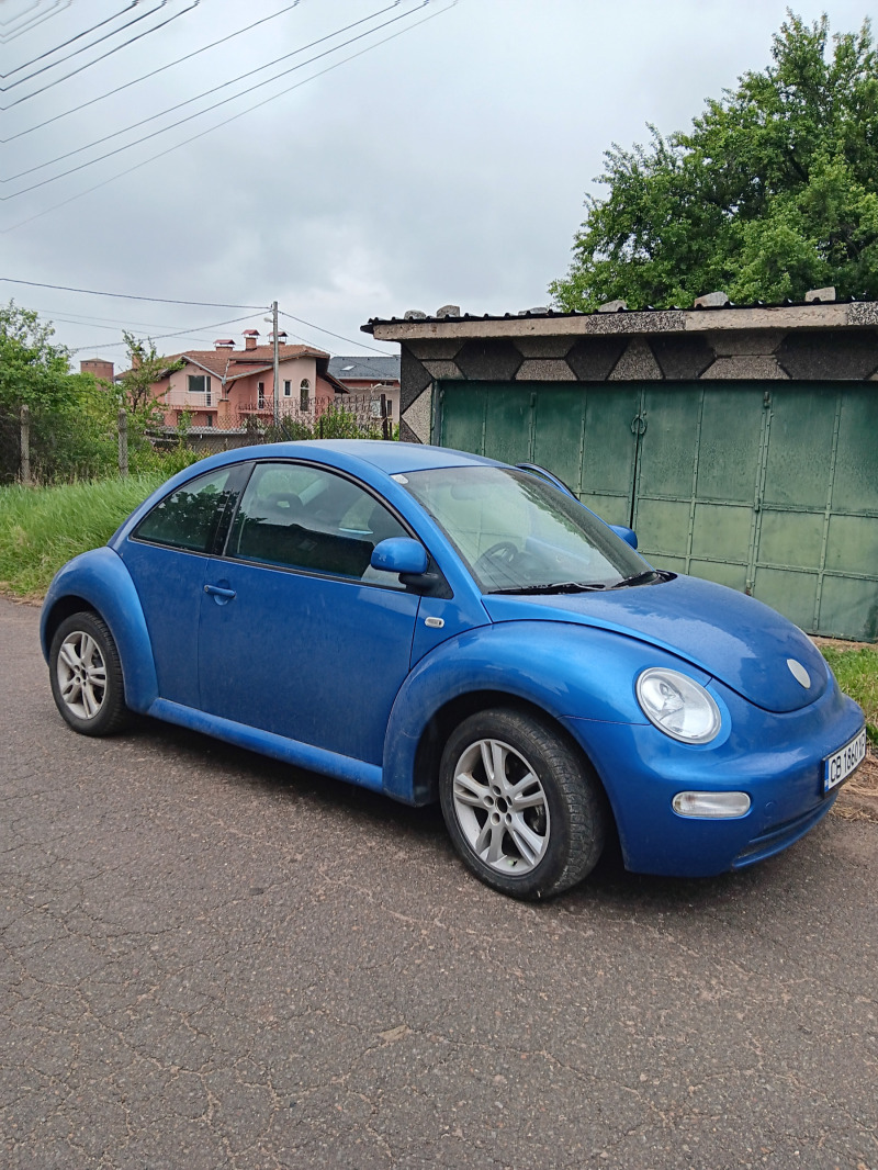 VW Beetle, снимка 1 - Автомобили и джипове - 45640777
