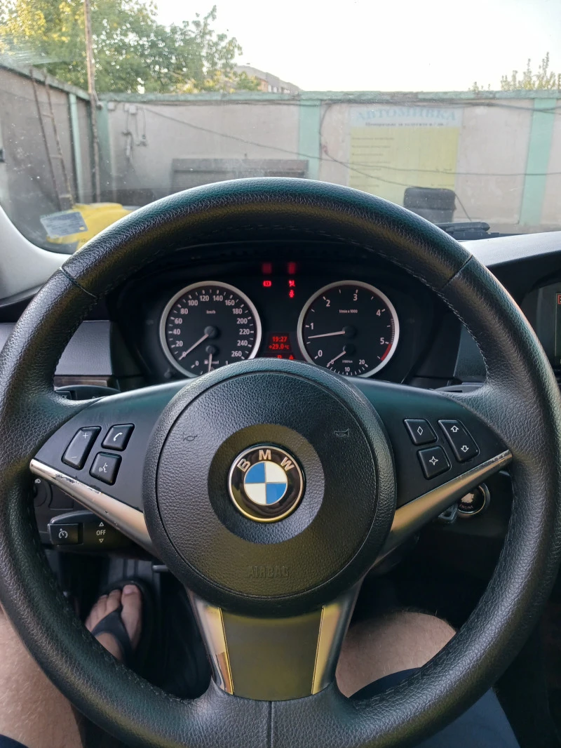 BMW 525, снимка 6 - Автомобили и джипове - 46726801