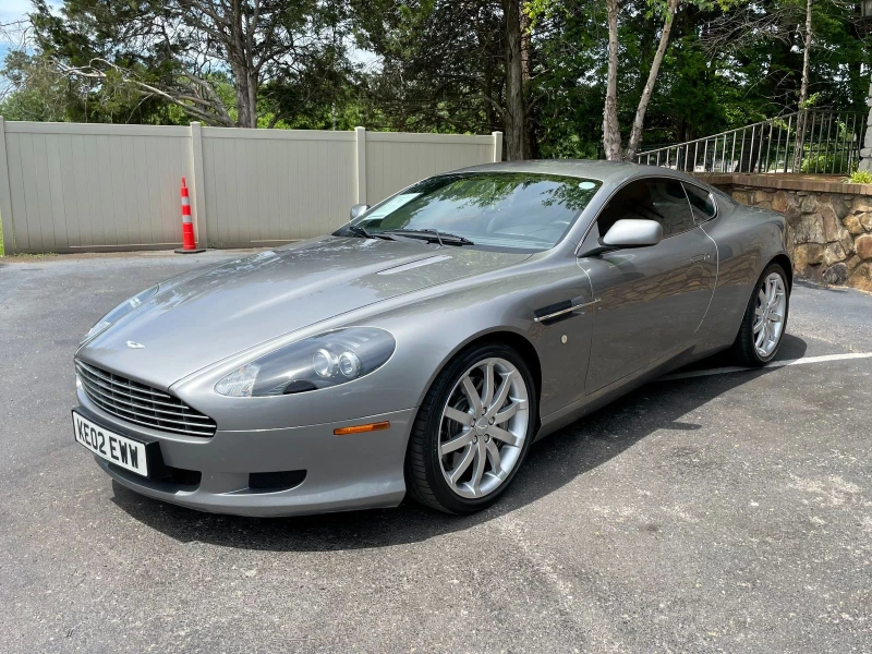 Aston martin Db9 BASE , снимка 3 - Автомобили и джипове - 49290568