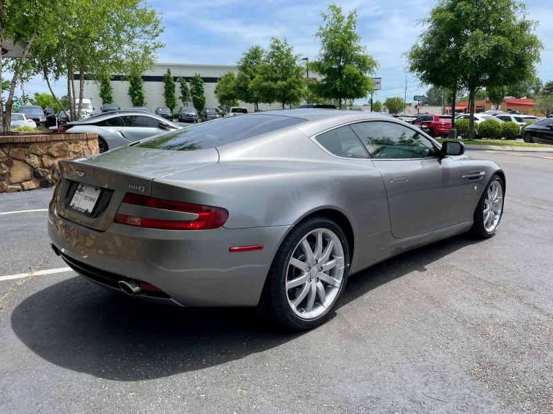 Aston martin Db9 BASE , снимка 4 - Автомобили и джипове - 49290568