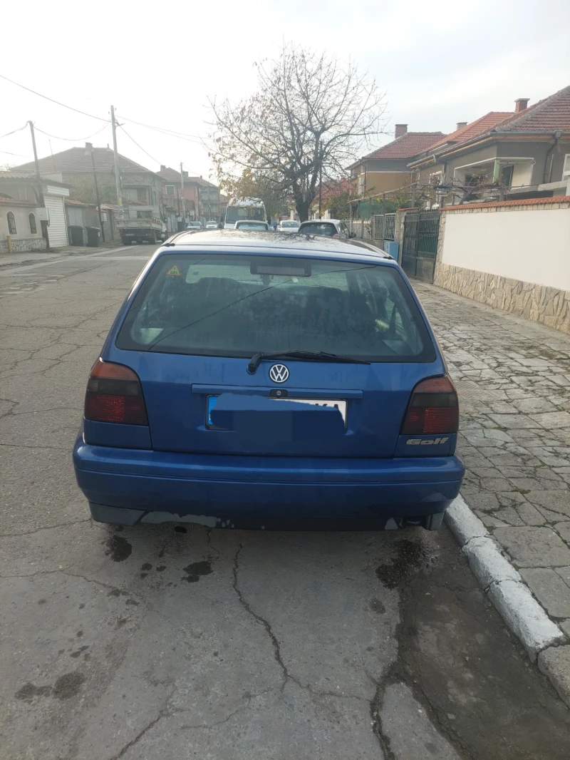 VW Golf, снимка 5 - Автомобили и джипове - 49534715