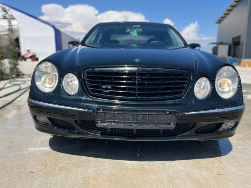 Mercedes-Benz E 220 646, снимка 3 - Автомобили и джипове - 50005571