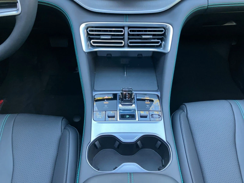 BYD Seal U Comfort 71.8 kW/h Нов автомобил / Европейски, снимка 14 - Автомобили и джипове - 51065784