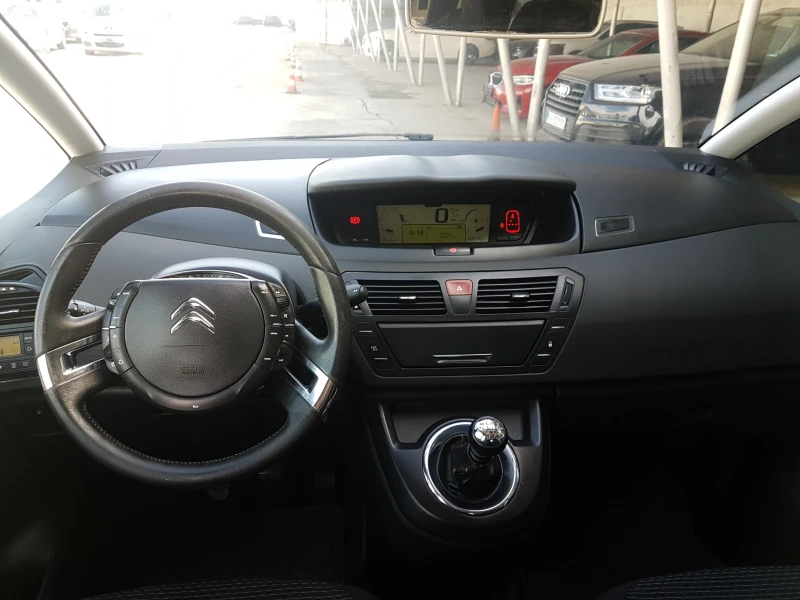 Citroen C4 Picasso 1.6HDI 112кс, снимка 10 - Автомобили и джипове - 51930378