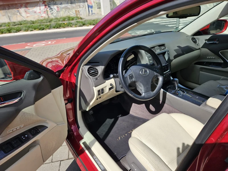 Lexus IS 250, снимка 12 - Автомобили и джипове - 51955576