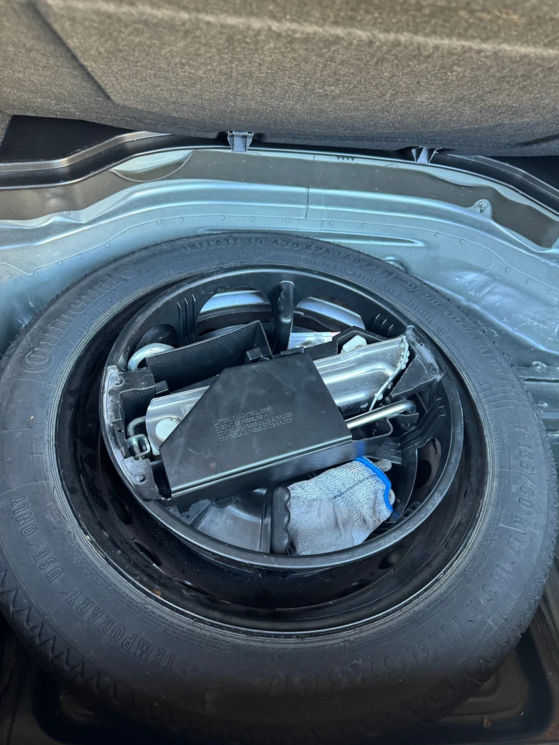 Mercedes-Benz E 350 FULL AMG OPTIC HARMAN/KARDON LOGIC 7, снимка 16 - Автомобили и джипове - 52856679