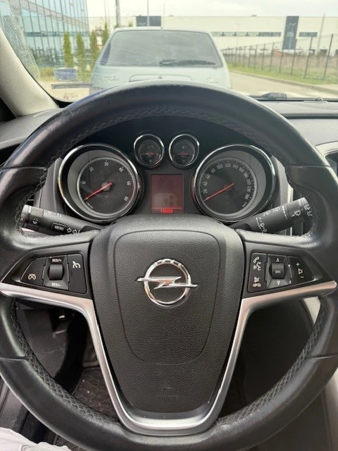 Opel Astra  - изображение 10