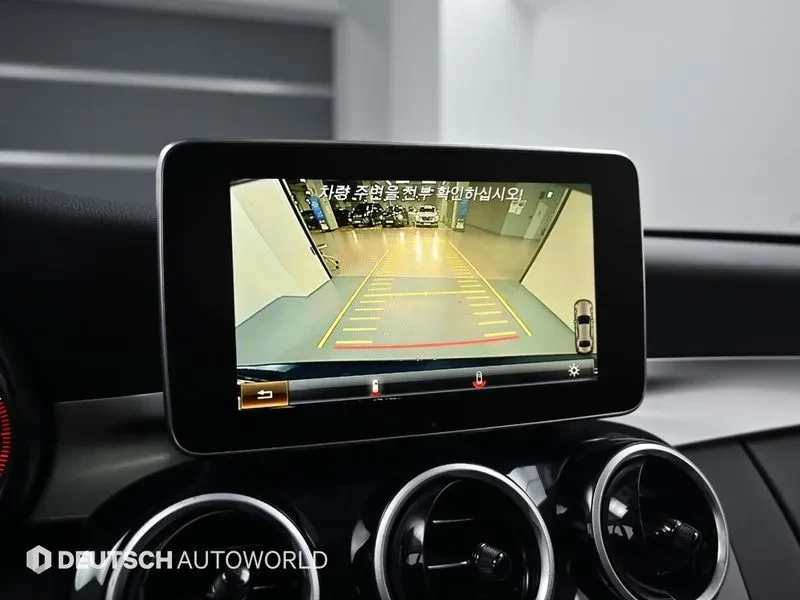 Mercedes-Benz C 200 Avantgarde, снимка 14 - Автомобили и джипове - 53076313