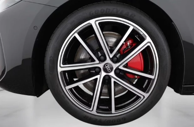 Audi A5 e-hybrid Quattro = S-line = Гаранция, снимка 5 - Автомобили и джипове - 54970244