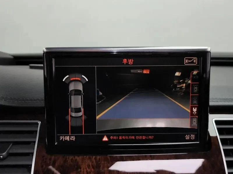 Audi A8, снимка 14 - Автомобили и джипове - 56689601