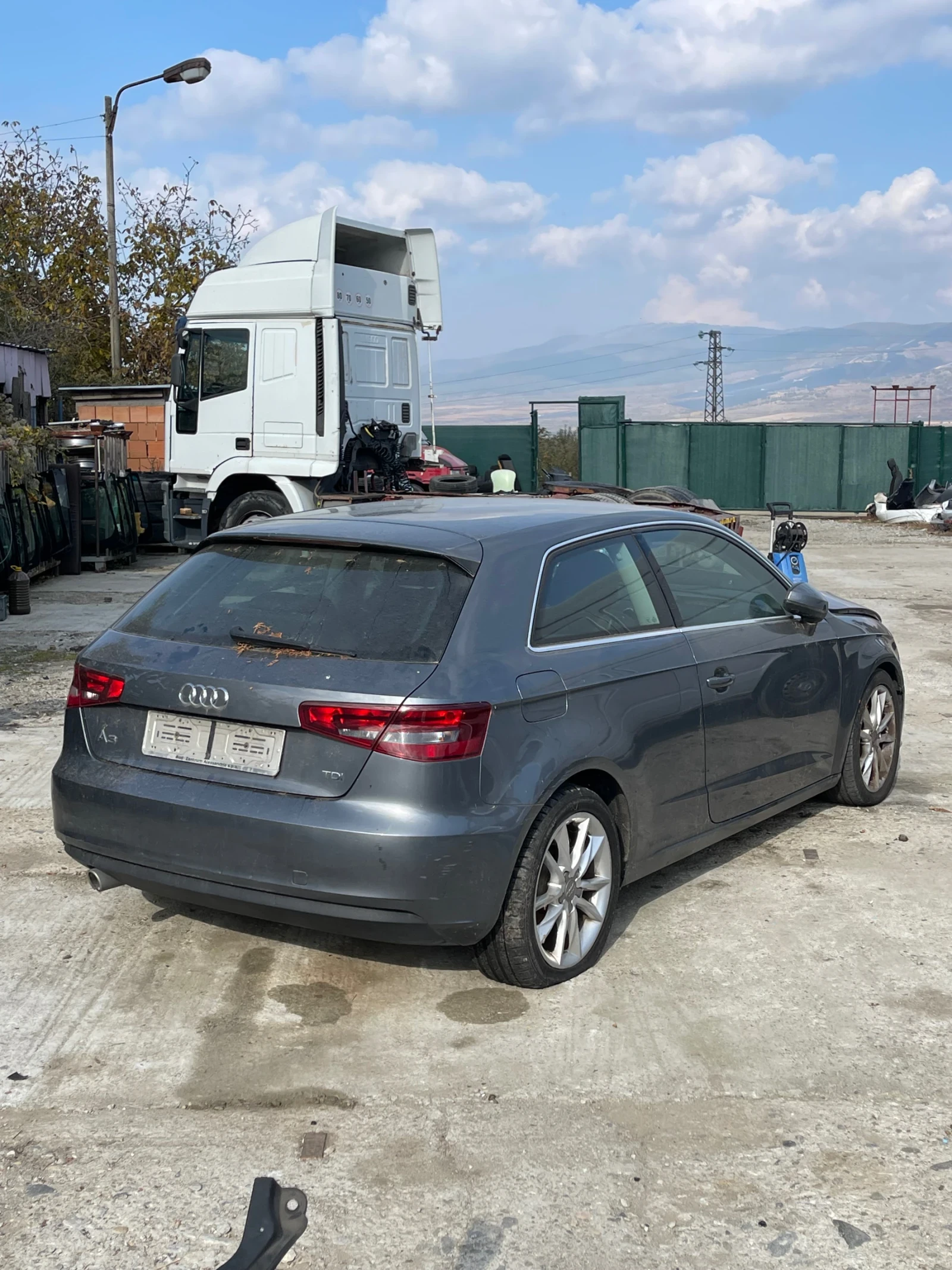 Audi A3 8V 1.6 TDI  3 врати - изображение 2