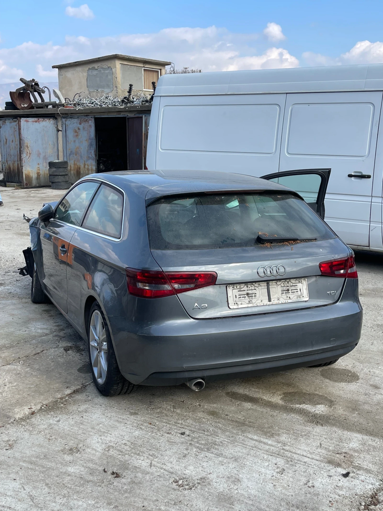 Audi A3 8V 1.6 TDI  3 врати - изображение 3