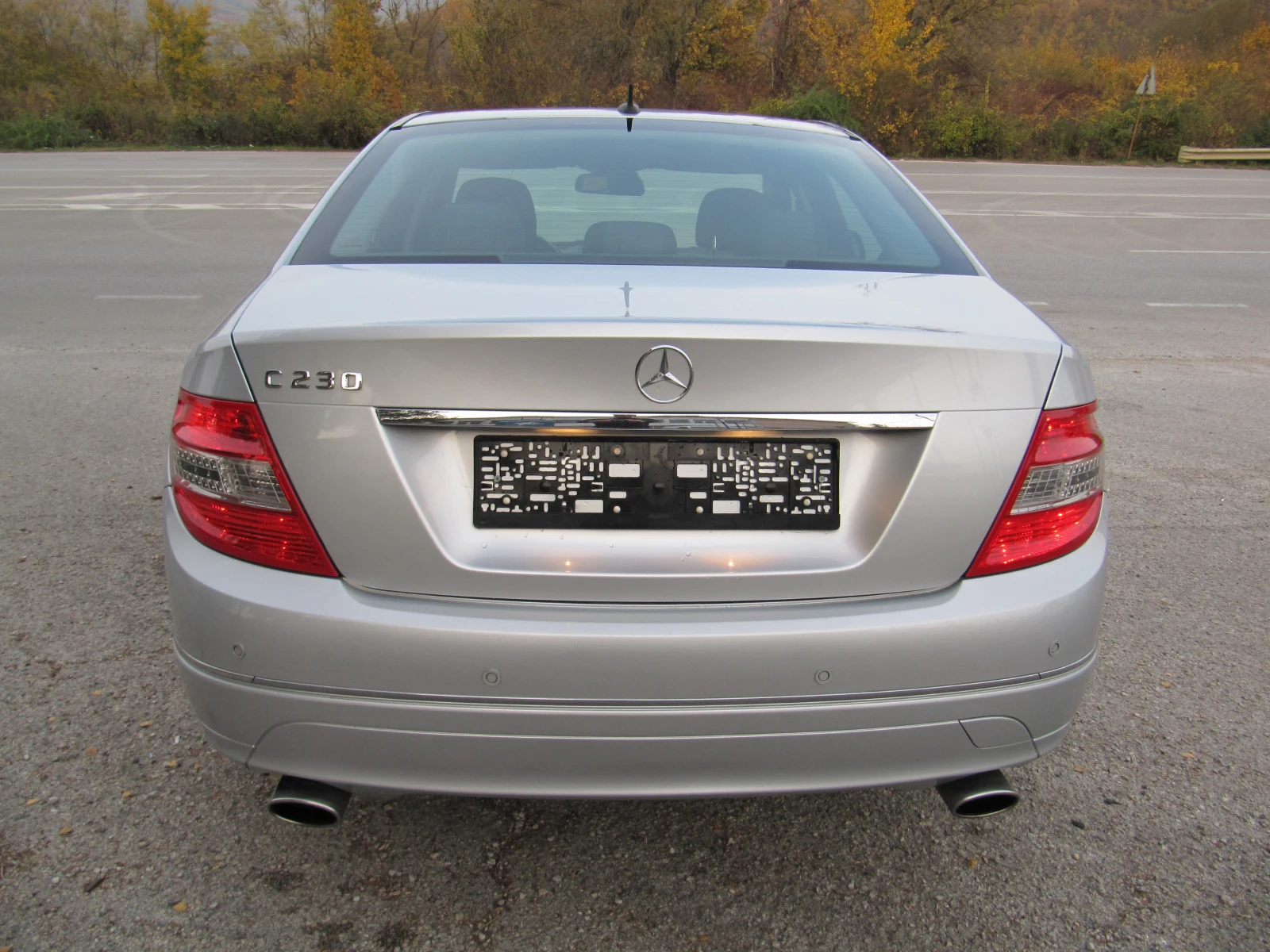 Mercedes-Benz C 230 2.5i AVANTGARDE - изображение 4