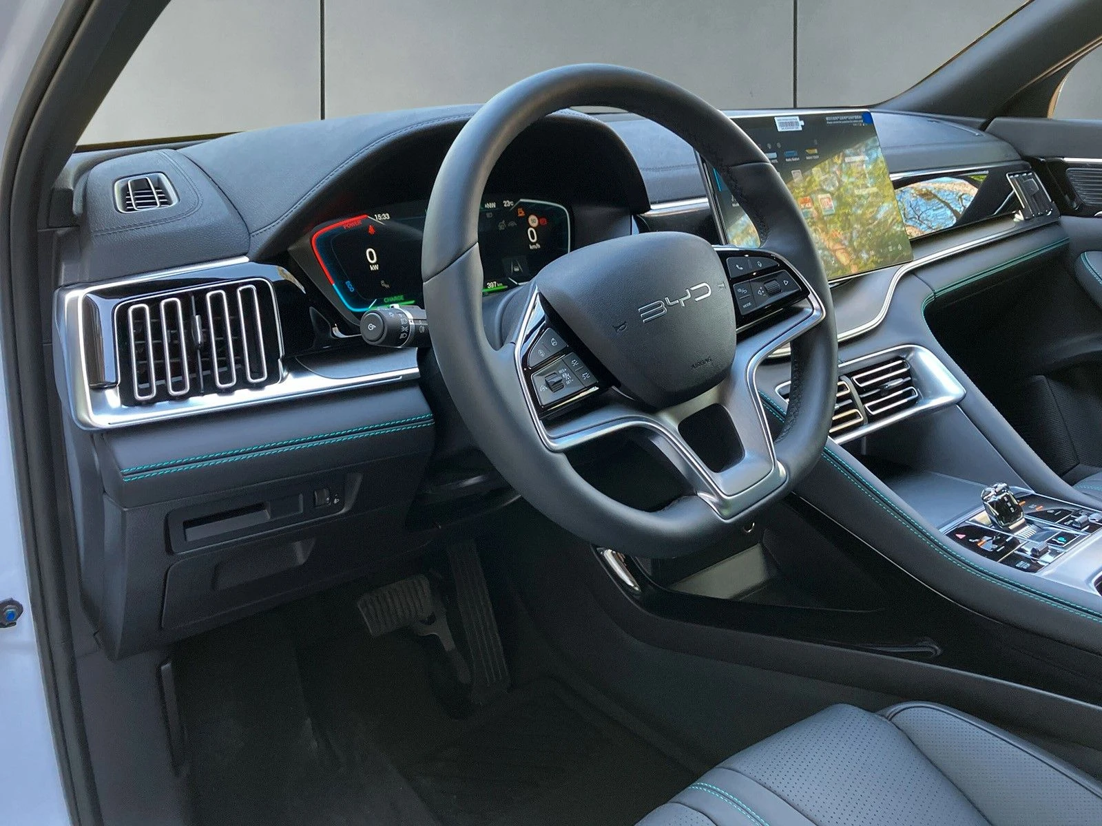 BYD Seal U Comfort 71.8 kW/h Нов автомобил / Европейски - изображение 10