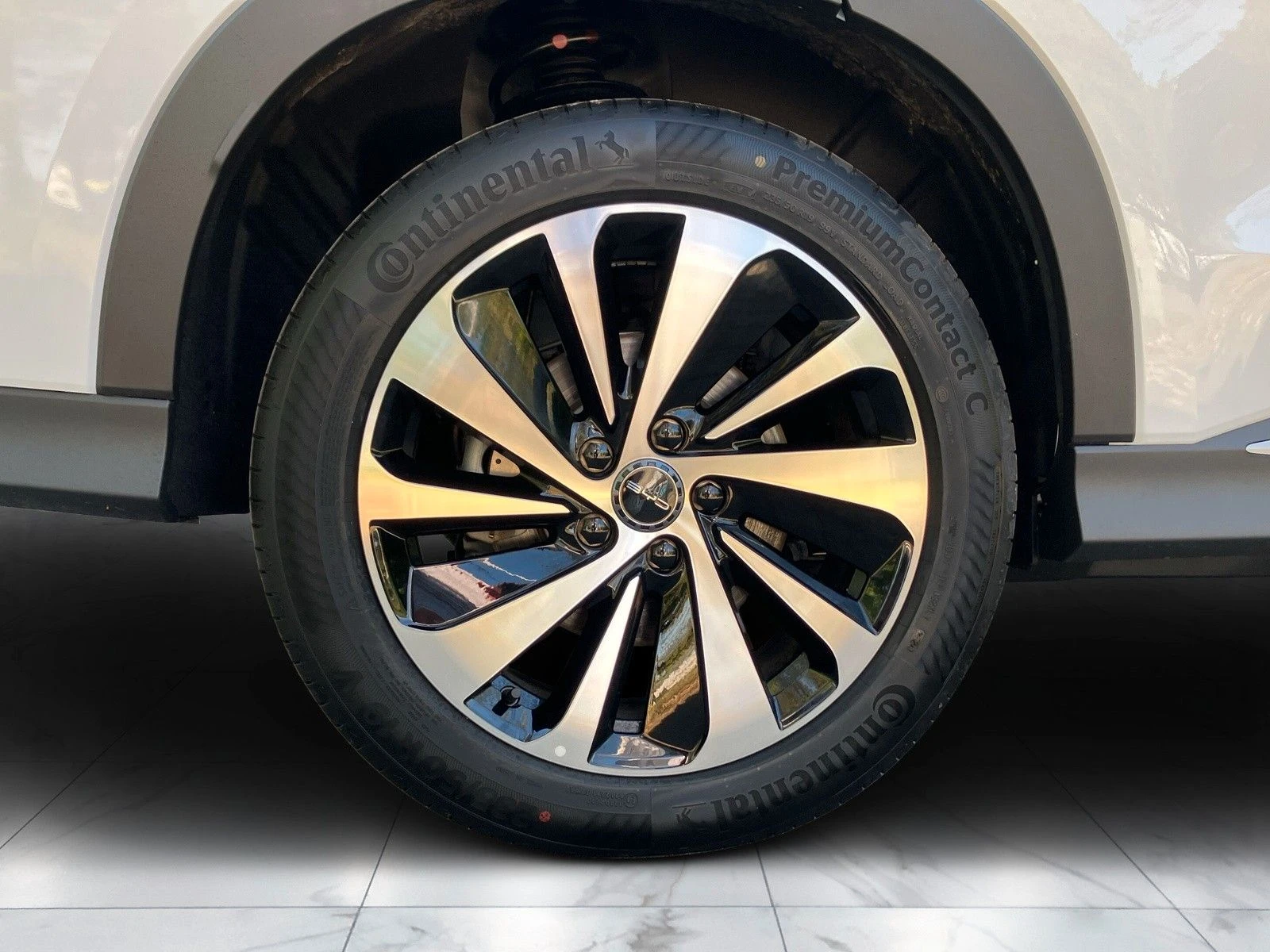 BYD Seal U Comfort 71.8 kW/h Нов автомобил / Европейски - изображение 8