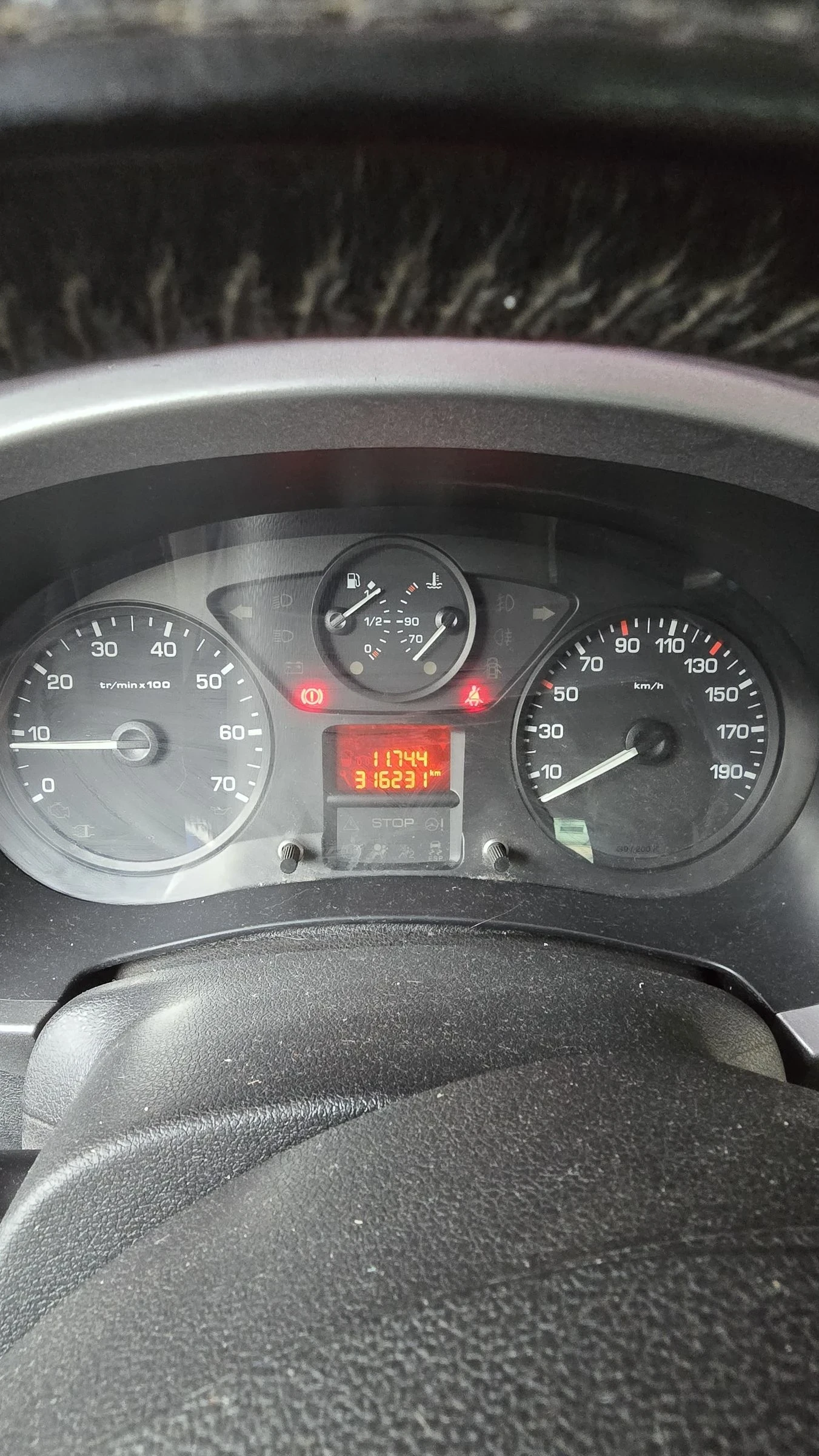 Citroen Berlingo 1.6 hdi - изображение 9