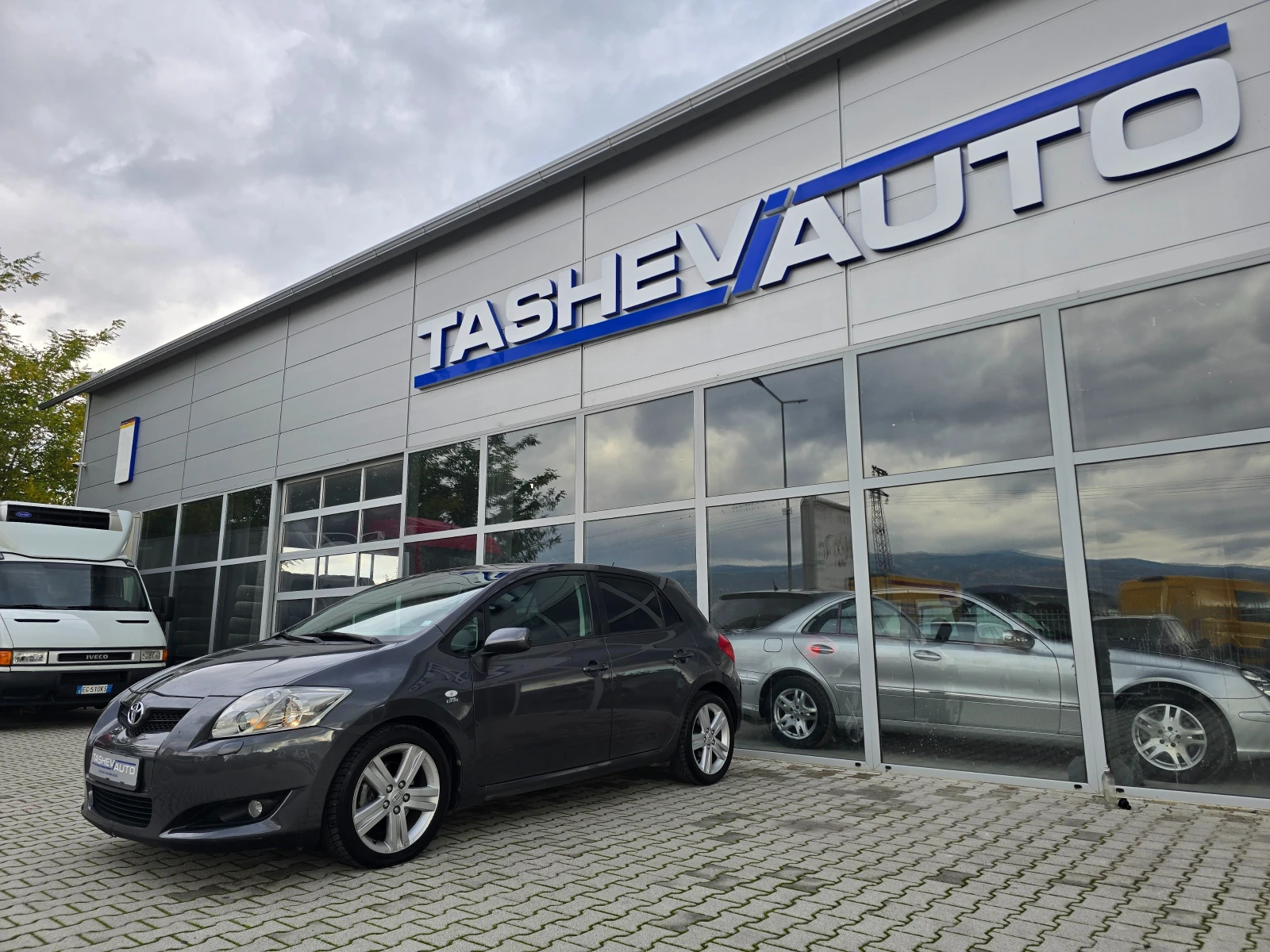 Toyota Auris NAVi!!KEYLESS-GO!!TOP!! - изображение 4