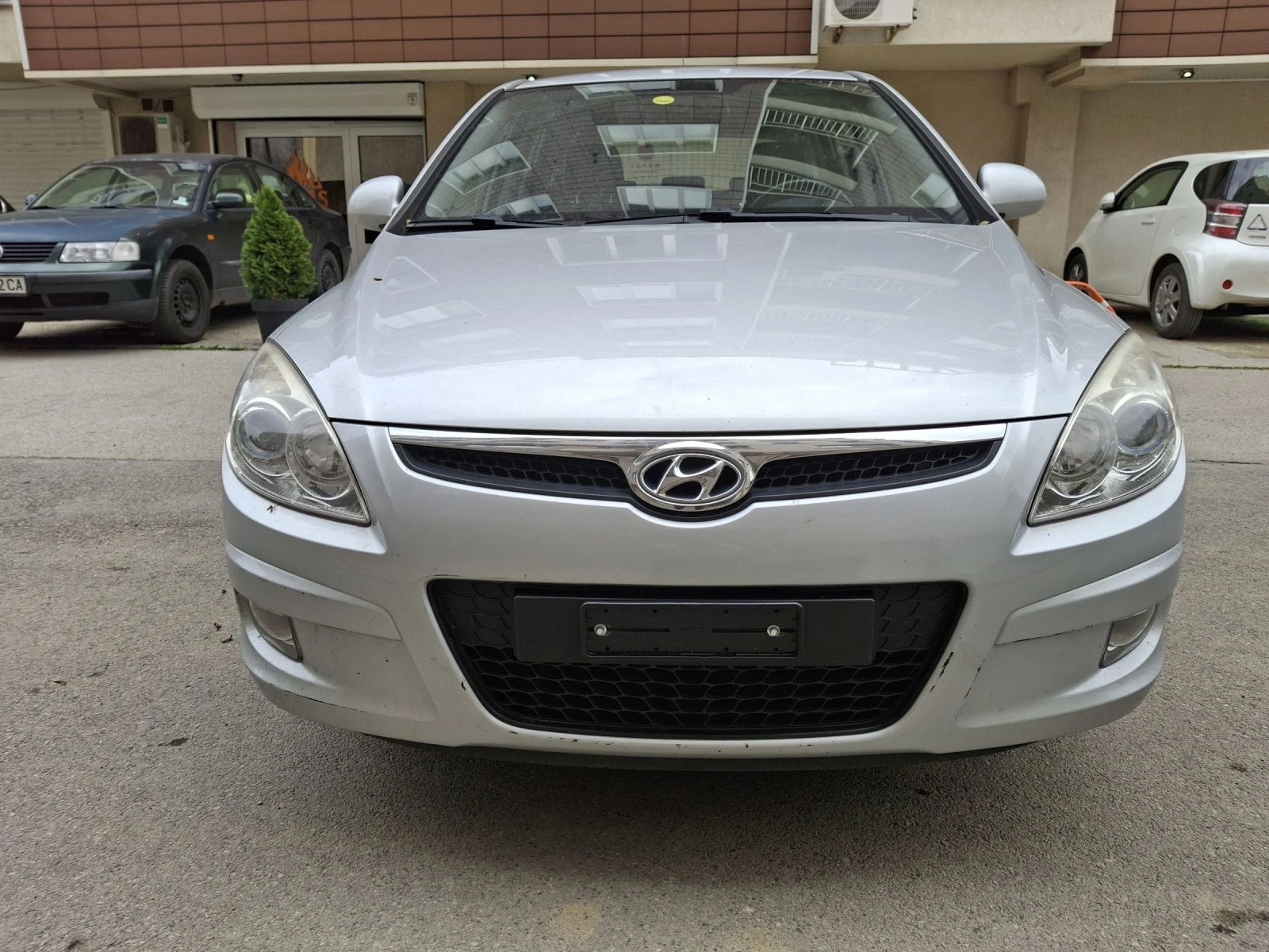 Hyundai I30 2.0 PREMIUM SWISS - изображение 2