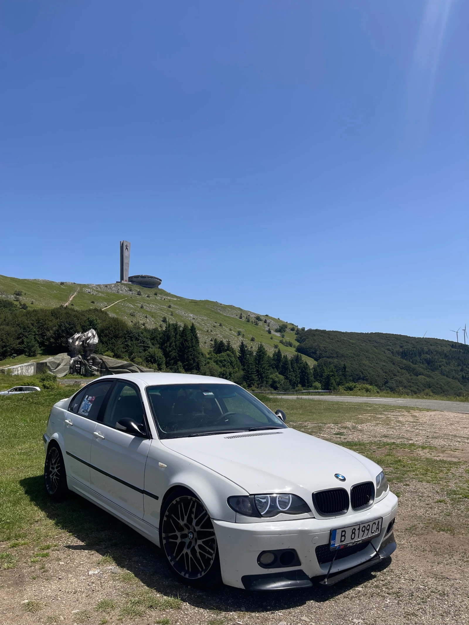 BMW 330  - изображение 3