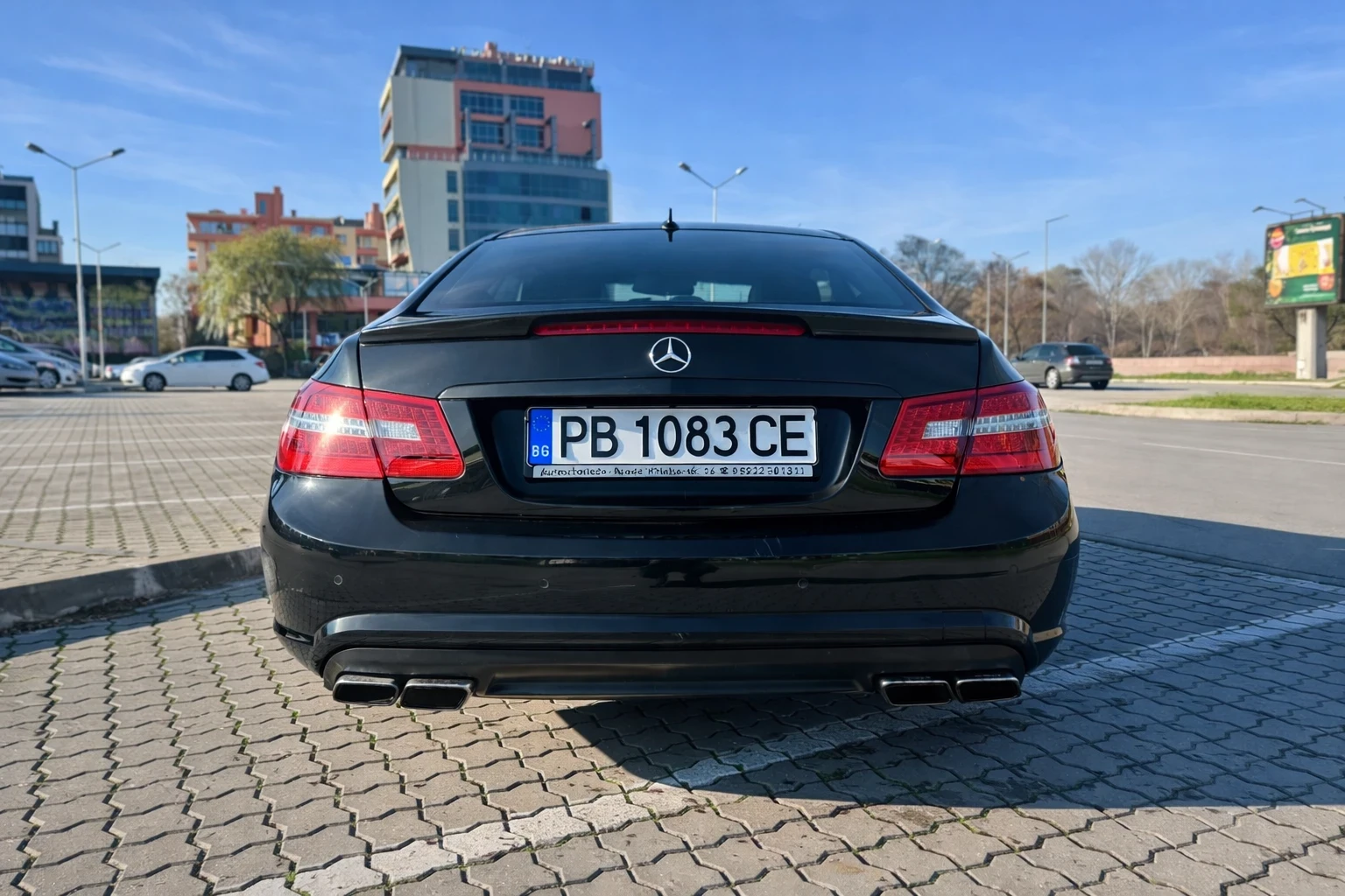 Mercedes-Benz E 350 FULL AMG OPTIC HARMAN/KARDON LOGIC 7 - изображение 3