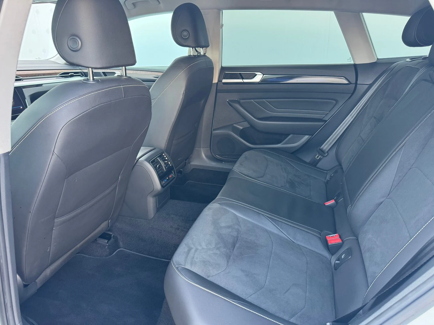 VW Arteon Elegance 2.0 TDI SCR 4MOT DSG | Mobile.bg � ����������� 7