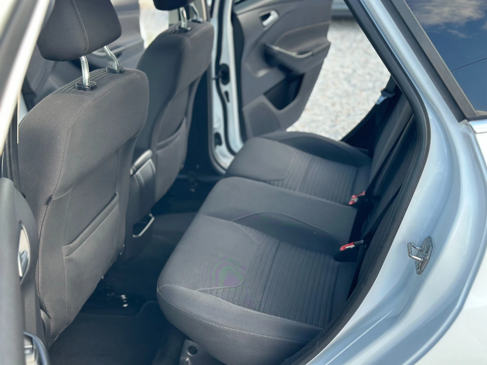 Ford Focus 1.5TDCI* NAVI, снимка 11 - Автомобили и джипове - 53993391