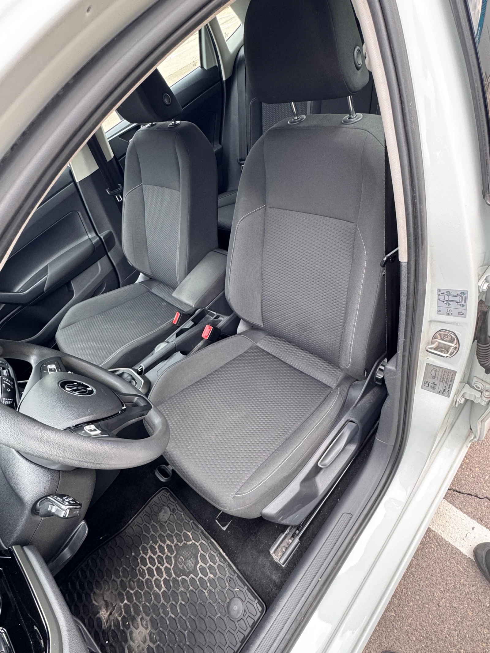 VW Polo, снимка 10 - Автомобили и джипове - 54416771