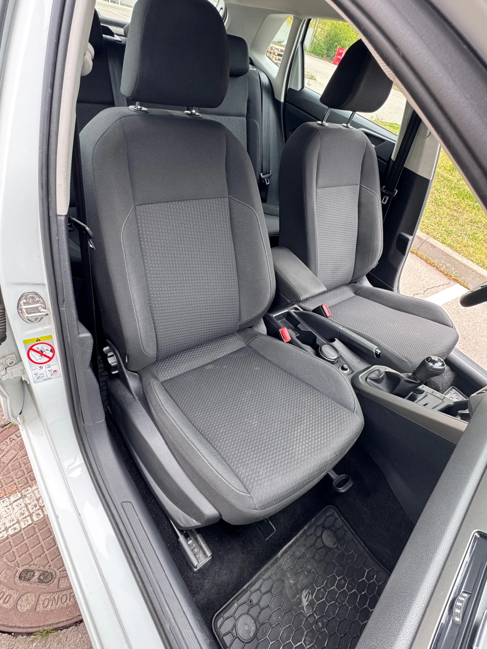 VW Polo, снимка 11 - Автомобили и джипове - 54416771