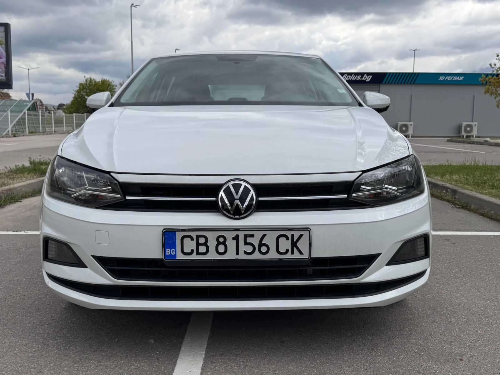 VW Polo, снимка 8 - Автомобили и джипове - 54416771
