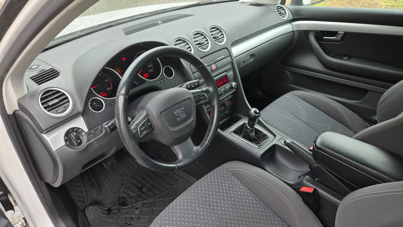 Seat Exeo, снимка 9 - Автомобили и джипове - 54644086