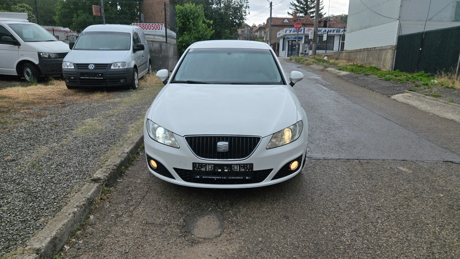 Seat Exeo, снимка 2 - Автомобили и джипове - 54644086