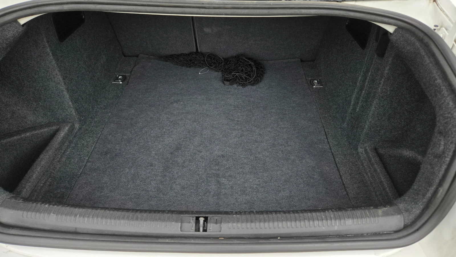 Seat Exeo, снимка 14 - Автомобили и джипове - 54644086