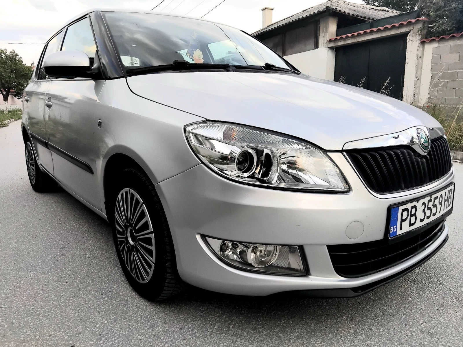Skoda Fabia 1.2i.65.ВЕРИГА+ КЛИМА + ГАЗОВ ИНЖЕКЦИОН. 2012г
