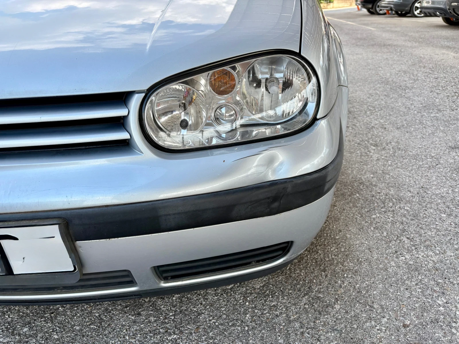 VW Golf 1.6, снимка 8 - Автомобили и джипове - 55189980