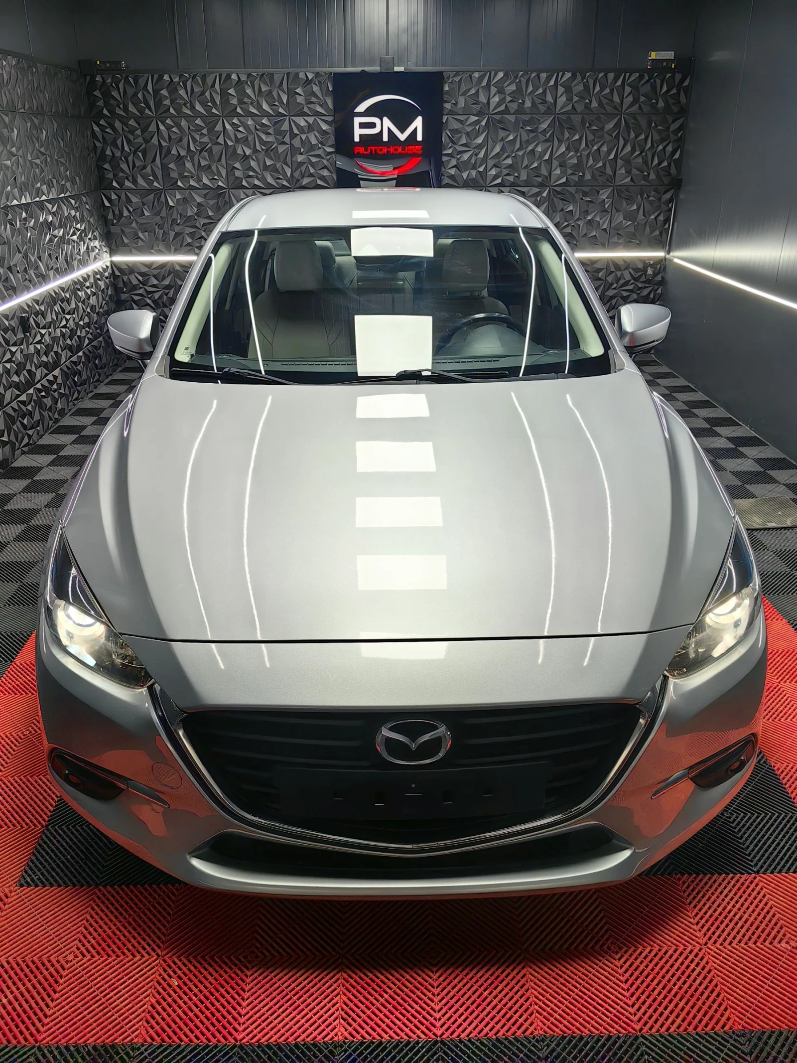 Mazda 3 1.5d* KEYLESS* SKYACTIVE* ТЕМПОМАТ* ЛИЗИНГ* НАВИ* , снимка 5 - Автомобили и джипове - 55240393