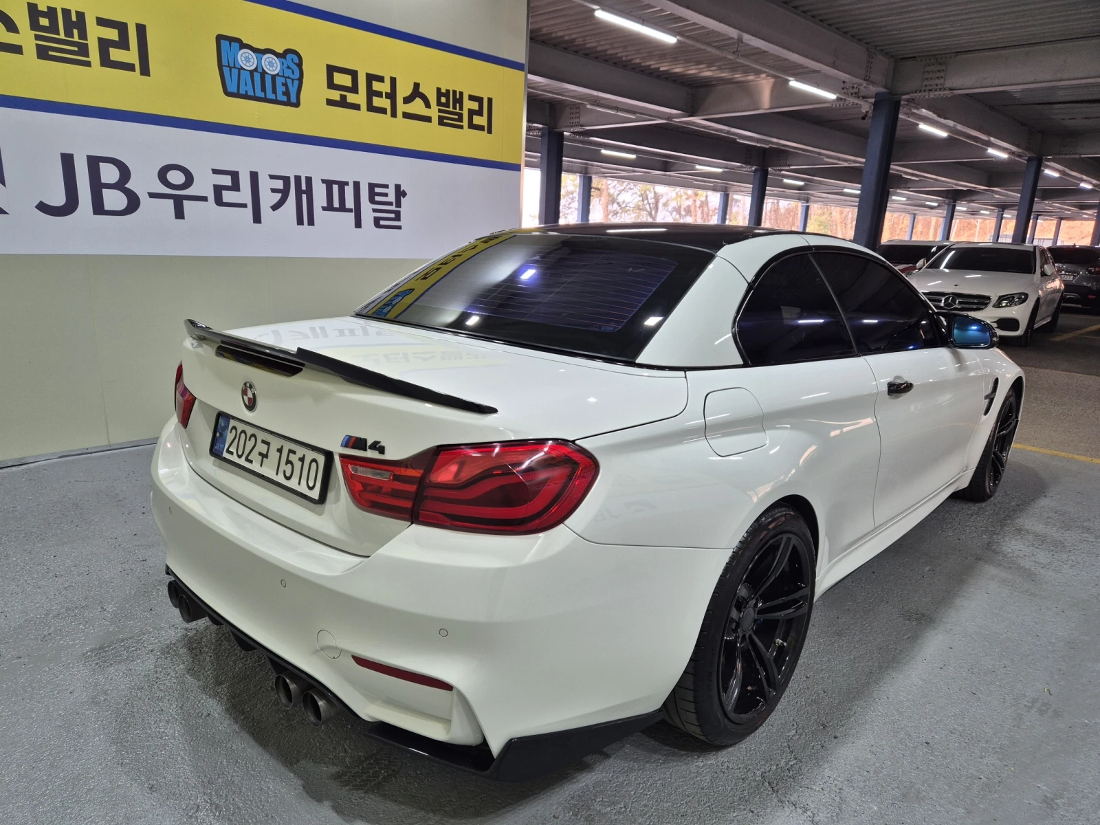 BMW M4 360* HUD* ПОДГРЕВ ВОЛАН* КРАЙНА ЦЕНА, снимка 5 - Автомобили и джипове - 55496064
