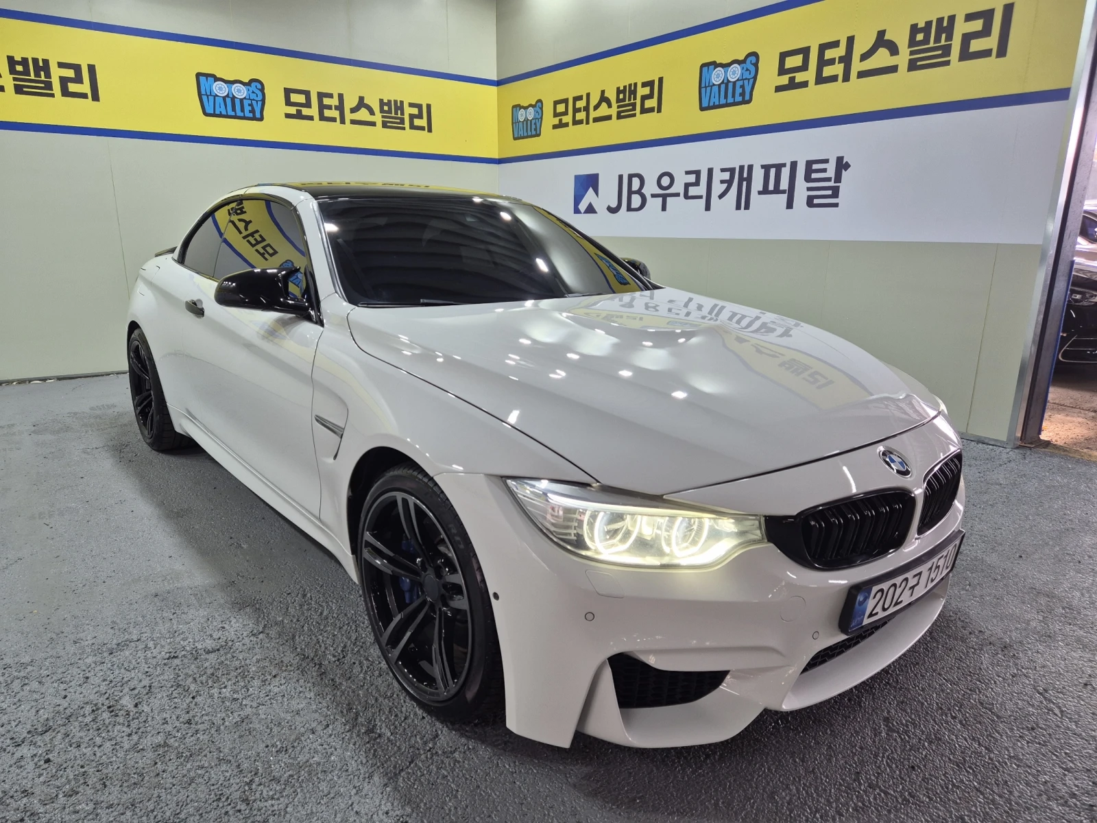 BMW M4 360* HUD* ПОДГРЕВ ВОЛАН* КРАЙНА ЦЕНА, снимка 2 - Автомобили и джипове - 55496064
