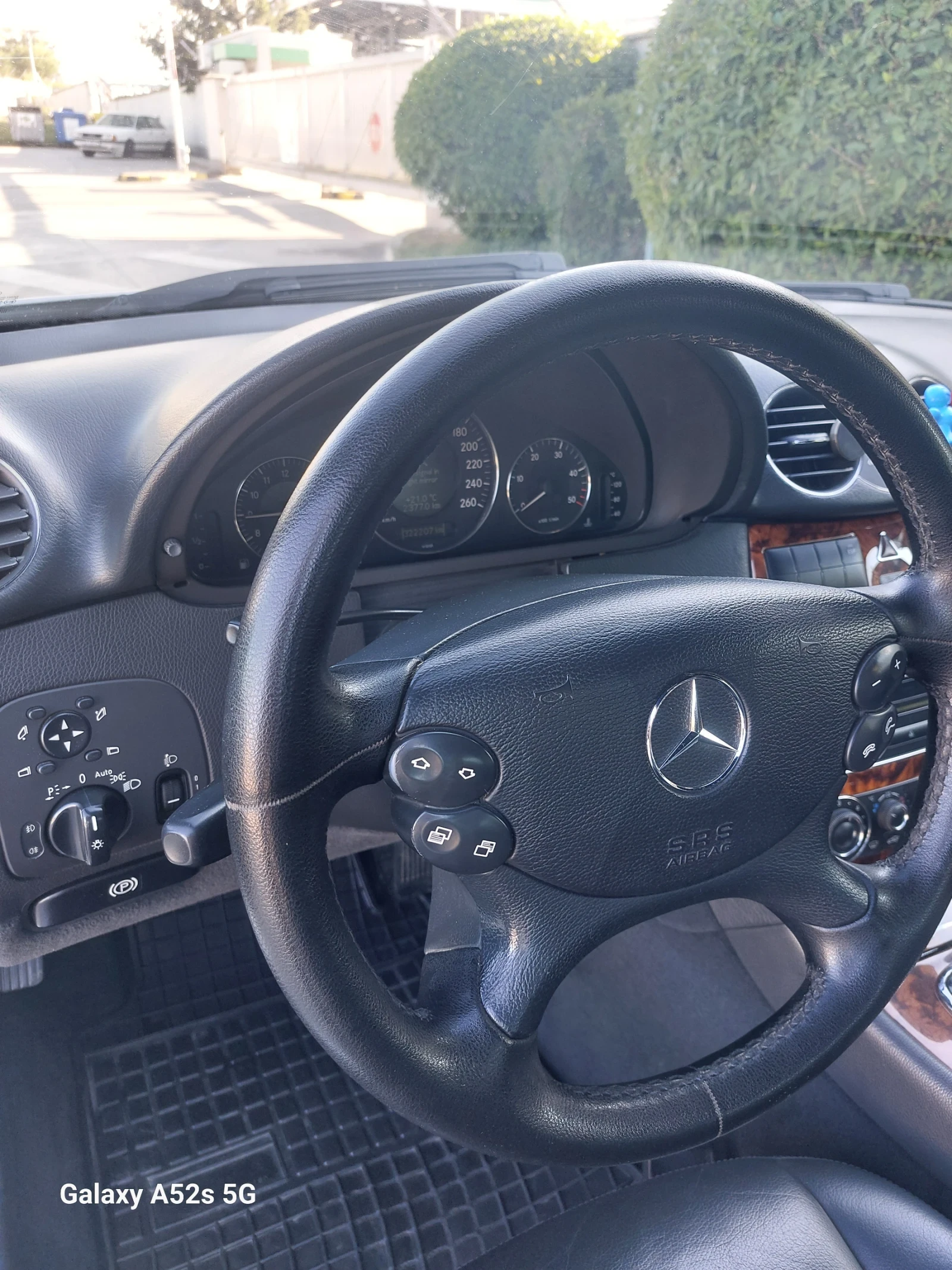 Mercedes-Benz CLK, снимка 16 - Автомобили и джипове - 55968148