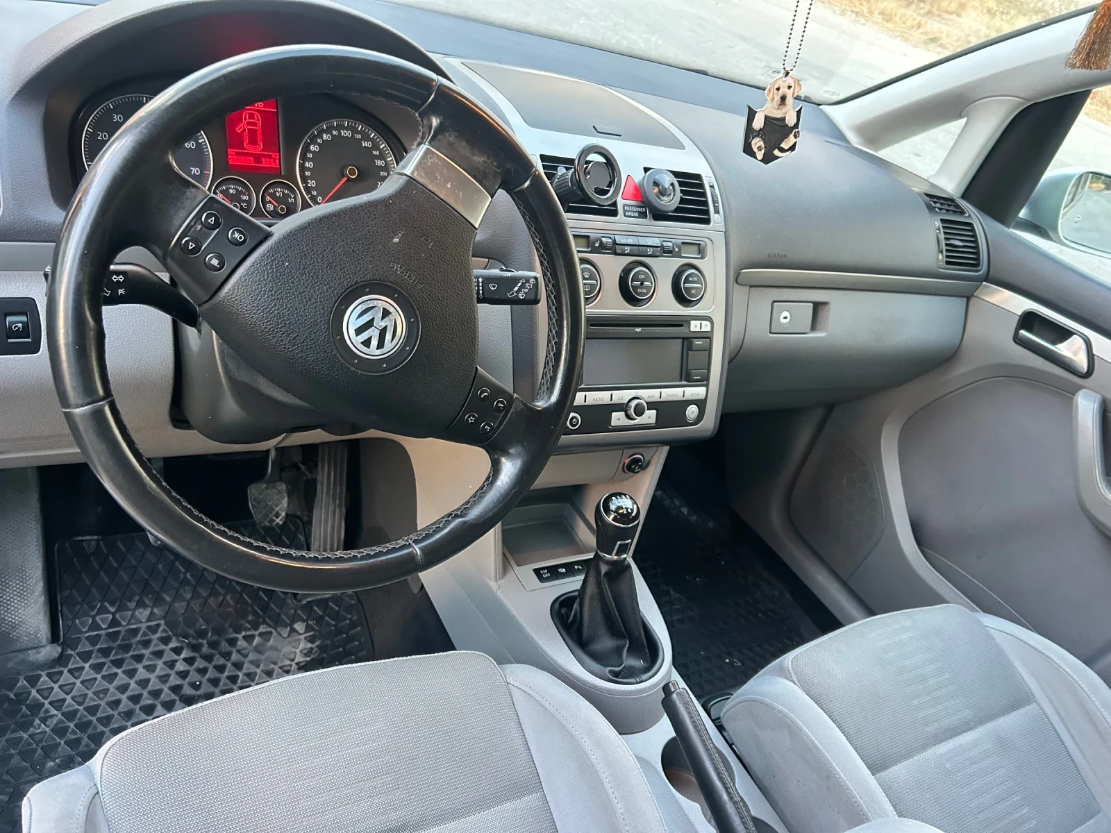 VW Touran Eco fuel , снимка 7 - Автомобили и джипове - 56124202