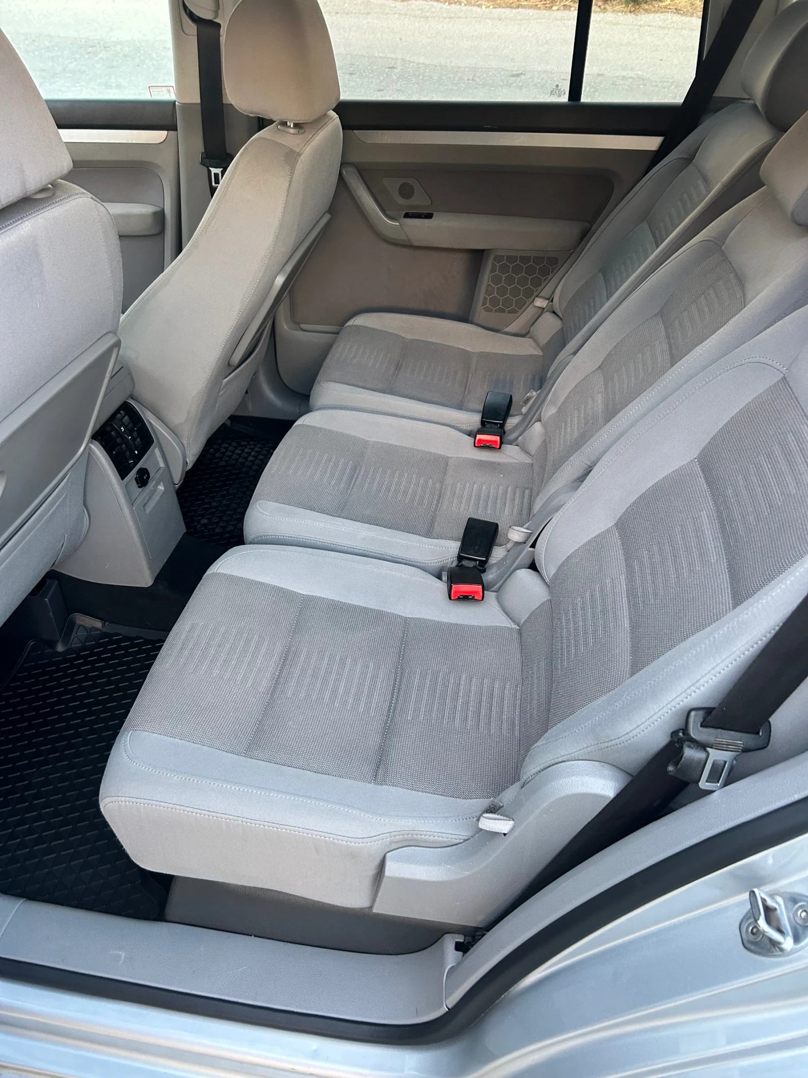 VW Touran Eco fuel , снимка 6 - Автомобили и джипове - 56124202